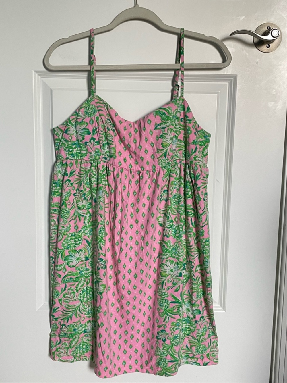 Lilly Pulitzer Libra Mini Dress Pink Green Tropical Print Sundress
54411 - Picture 4 of 12
